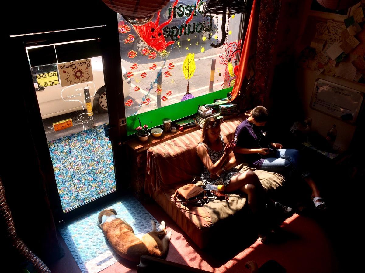 Green Studio Hostel เบลเกรด ภายนอก รูปภาพ